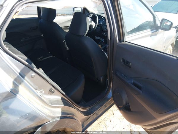 2024 NISSAN KICKS S XTRONIC CVT — I8