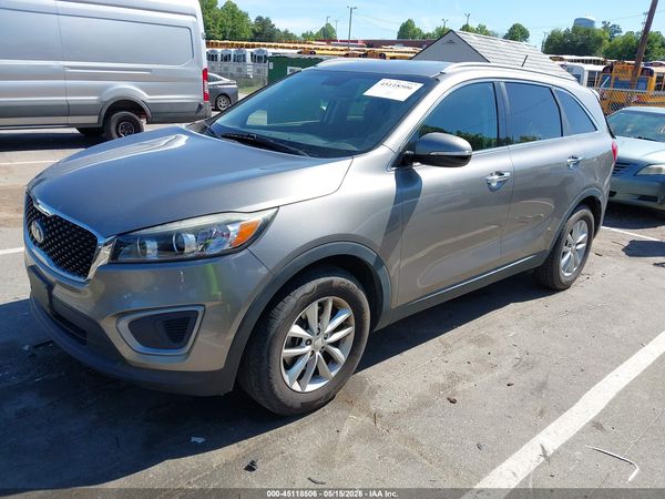 2017 KIA SORENTO 2.4L LX