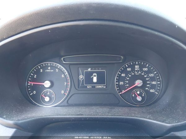 2017 KIA SORENTO 2.4L LX