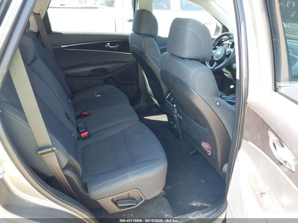 2017 KIA SORENTO 2.4L LX