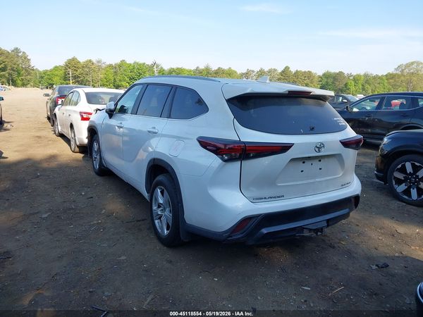2024 TOYOTA HIGHLANDER XLE