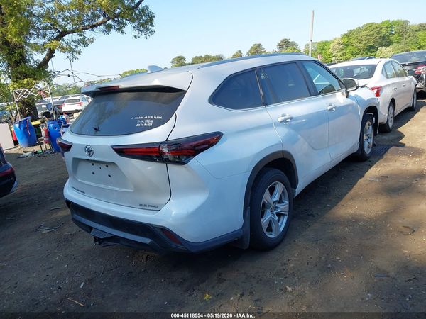 2024 TOYOTA HIGHLANDER XLE