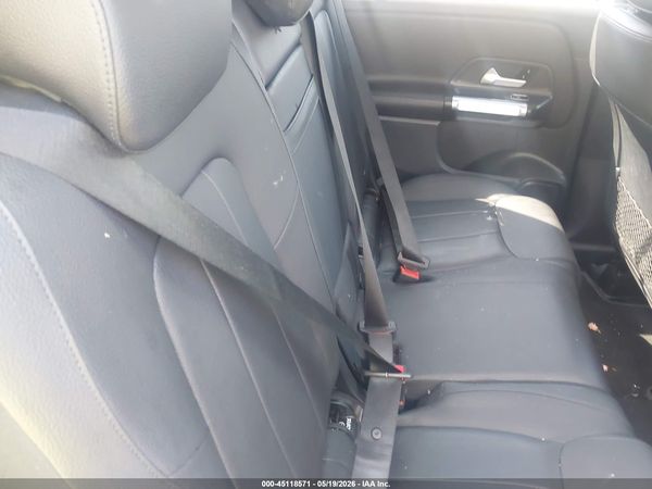 2023 MERCEDES-BENZ GLB 250 4MATIC