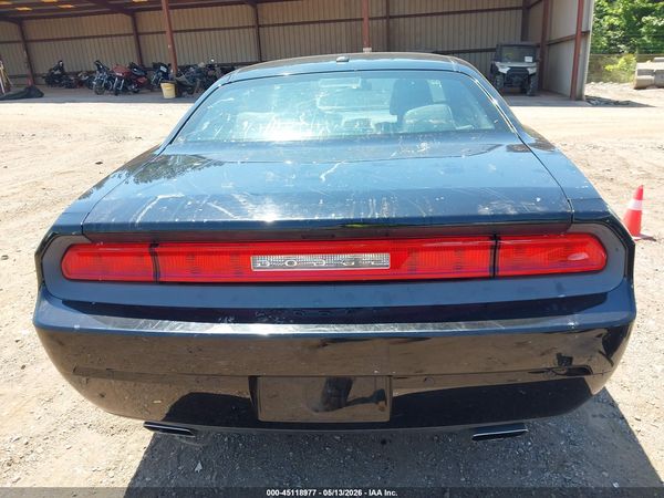 2013 DODGE CHALLENGER SXT PLUS