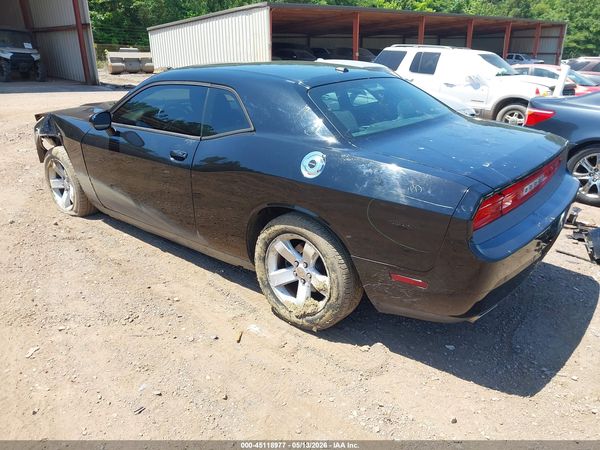 2013 DODGE CHALLENGER SXT PLUS