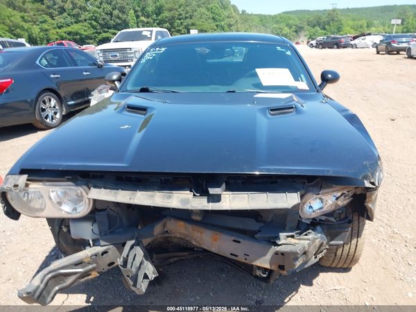 2013 DODGE CHALLENGER SXT PLUS