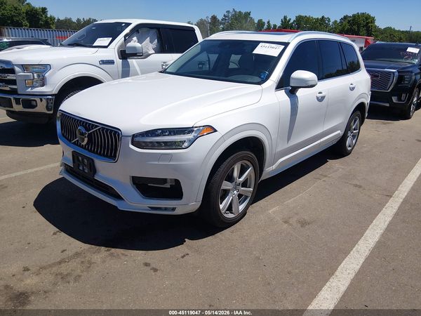 2021 VOLVO XC90 T6 MOMENTUM 7 PASSENGER
