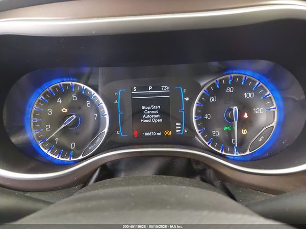 2017 CHRYSLER PACIFICA TOURING-L — I7