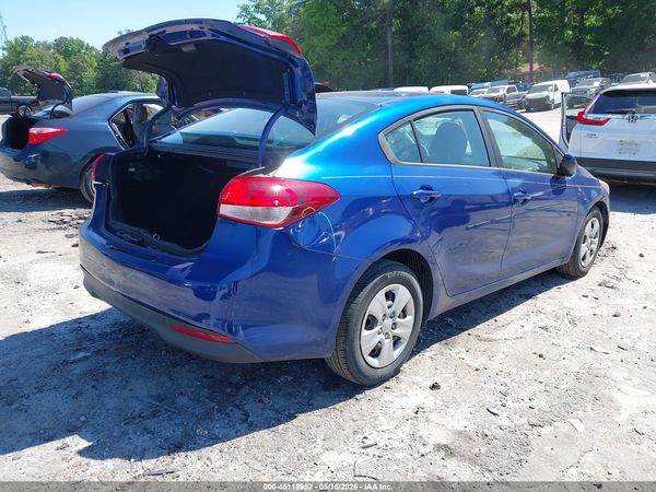 2017 KIA FORTE LX