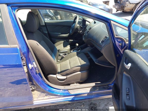 2017 KIA FORTE LX