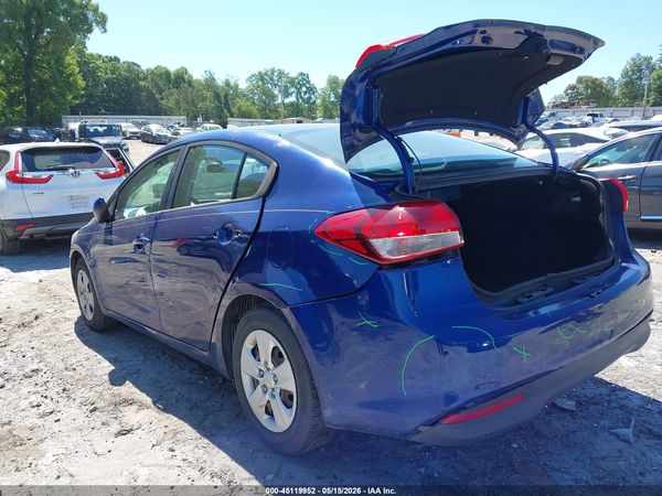 2017 KIA FORTE LX