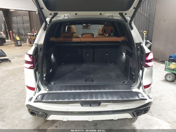 2024 BMW X5 M60I