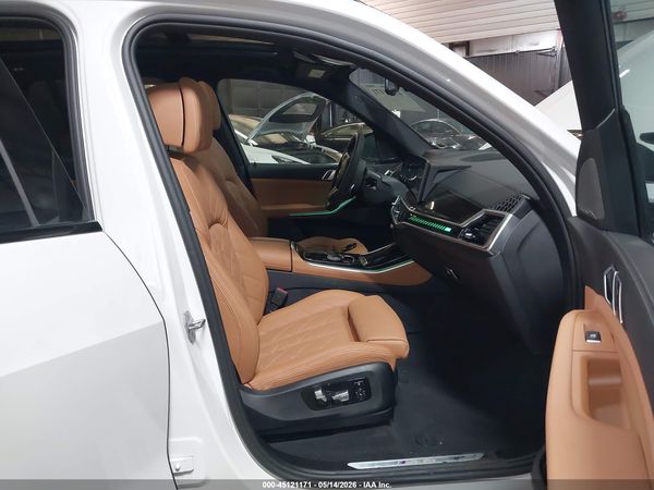 2024 BMW X5 M60I