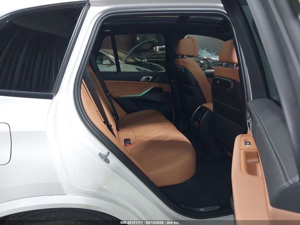 2024 BMW X5 M60I
