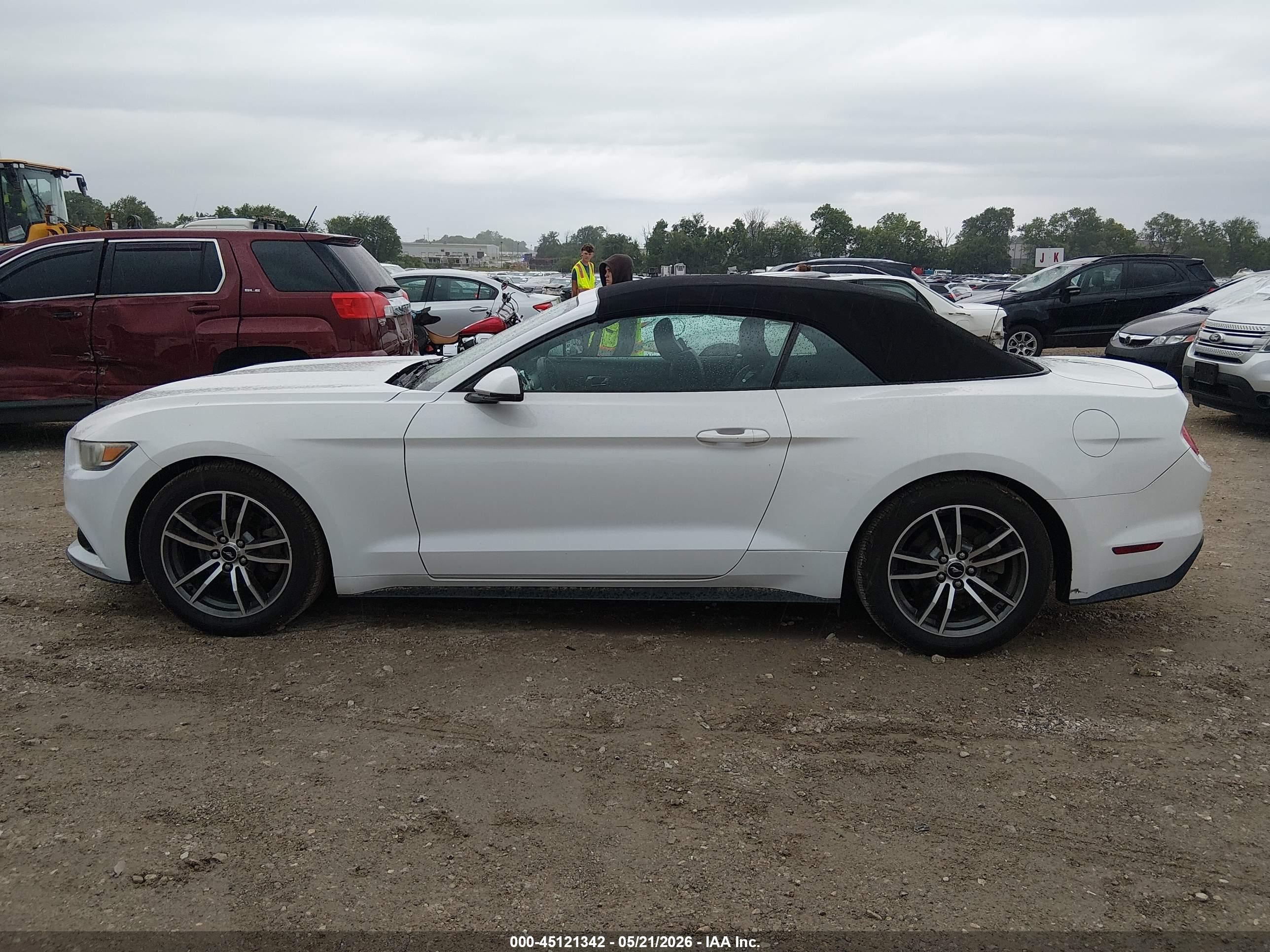 2017 FORD MUSTANG ECOBOOST PREMIUM