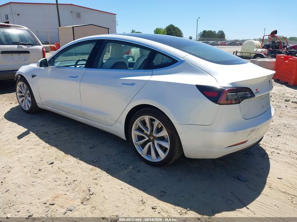 2018 TESLA MODEL 3 LONG RANGE/PERFORMANCE