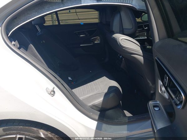 2025 MERCEDES-BENZ C 300 C300