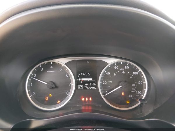 2024 NISSAN KICKS S XTRONIC CVT — I7