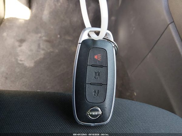 2024 NISSAN KICKS S XTRONIC CVT — I11