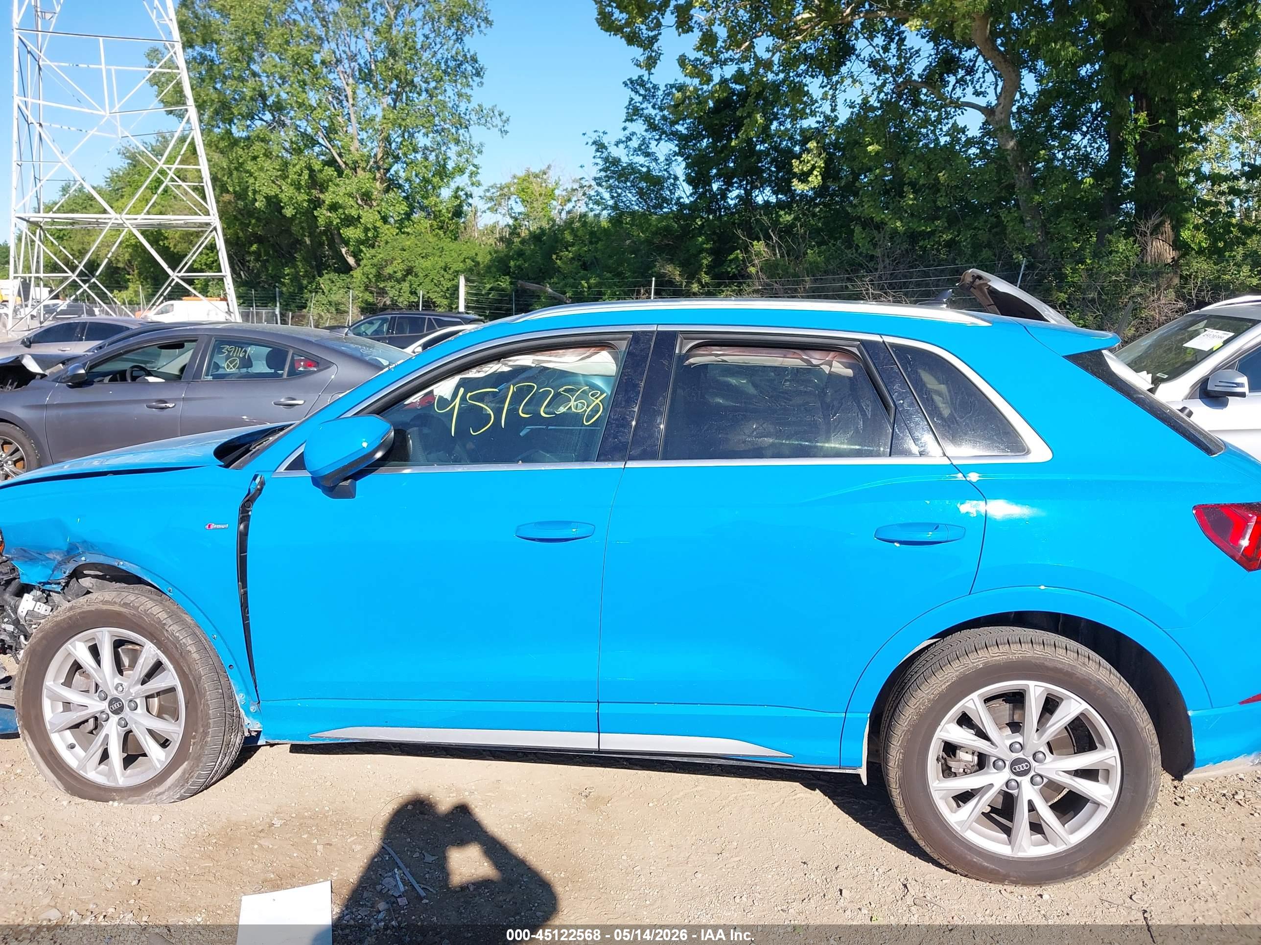 2022 AUDI Q3
