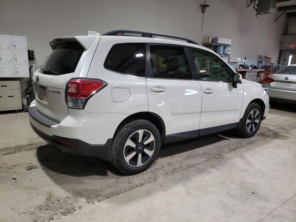 2018 SUBARU FORESTER