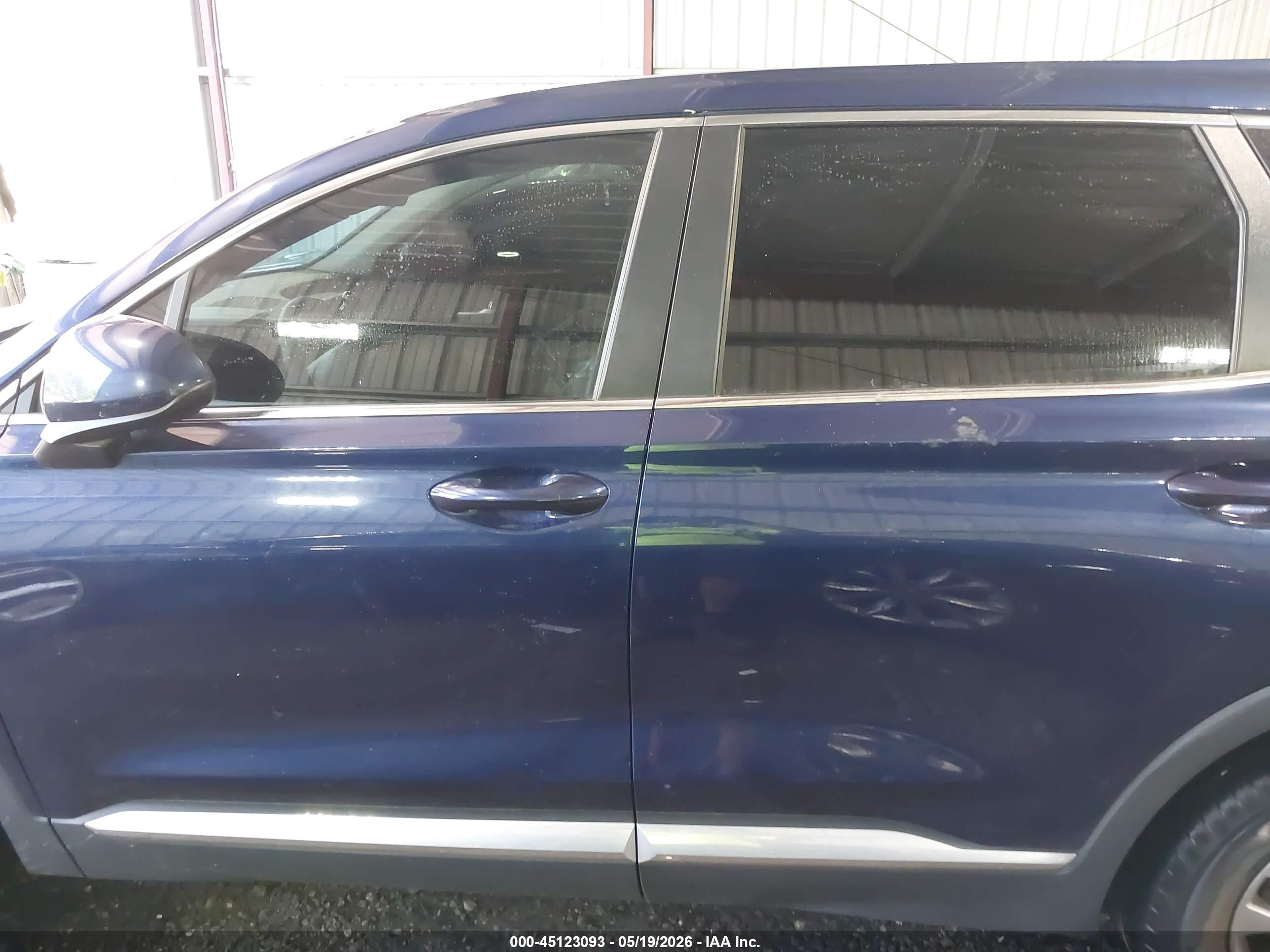 2020 HYUNDAI SANTA FE SE