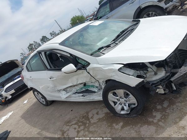 2018 KIA FORTE LX