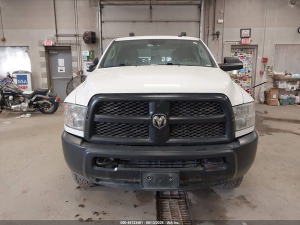 2018 RAM 2500 ST CREW CAB 4X4