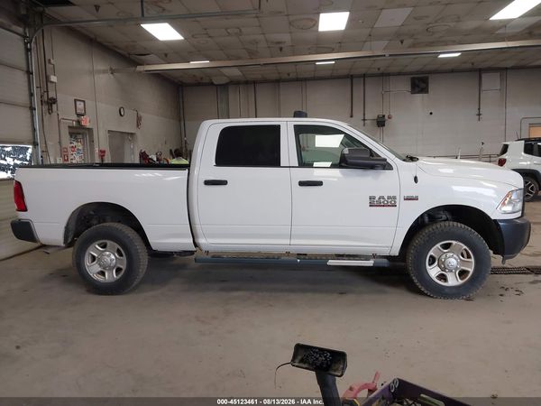 2018 RAM 2500 ST CREW CAB 4X4