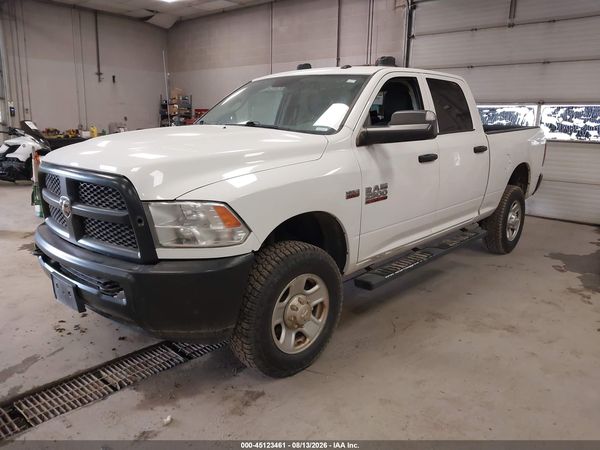 2018 RAM 2500 ST CREW CAB 4X4