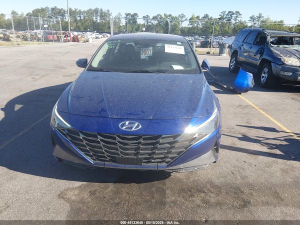 2022 HYUNDAI ELANTRA SEL