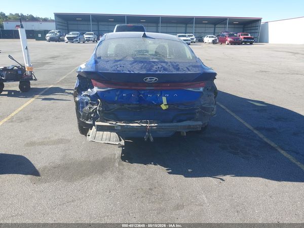 2022 HYUNDAI ELANTRA SEL