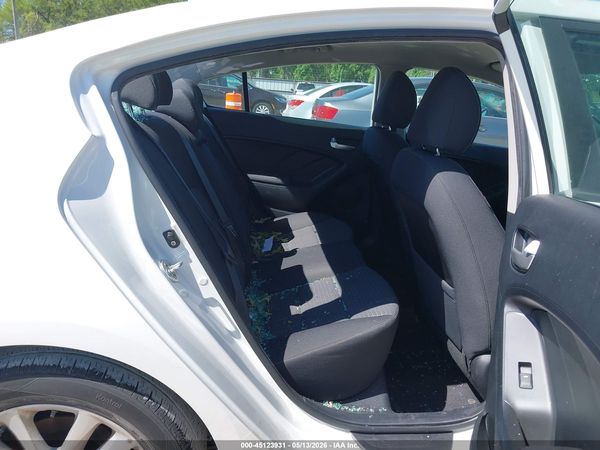 2017 KIA FORTE LX