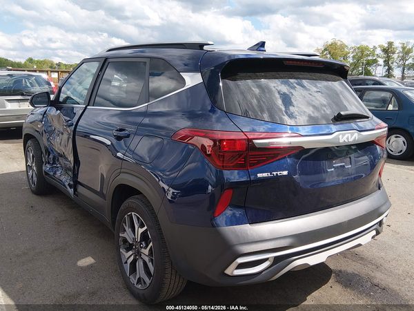 2022 KIA SELTOS EX