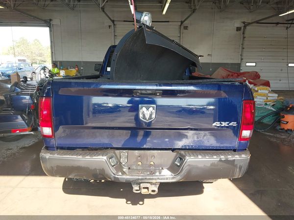 2018 RAM 2500 TRADESMAN  4X4 8' BOX