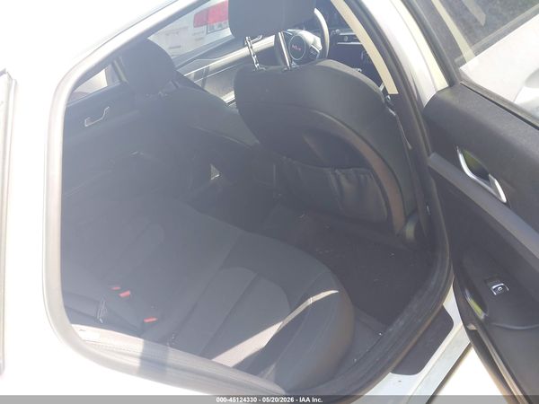 2022 KIA K5 LXS