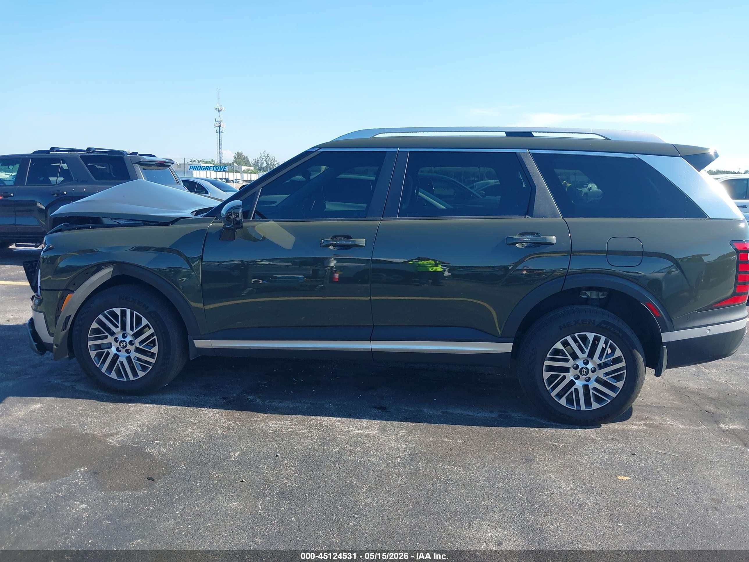 2026 HYUNDAI PALISADE SEL PREMIUM 8P