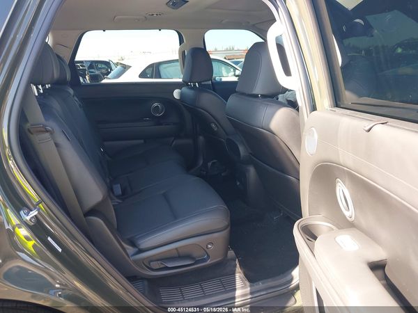 2026 HYUNDAI PALISADE SEL PREMIUM 8P