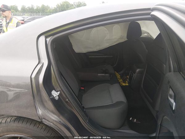 2015 DODGE CHARGER SE