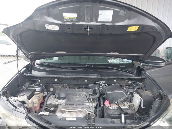 2016 TOYOTA RAV4 LE