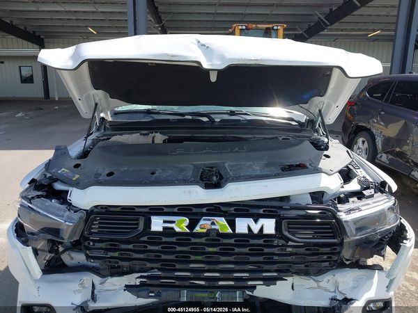 2025 RAM 1500 BIG HORN  4X4 5'7 BOX
