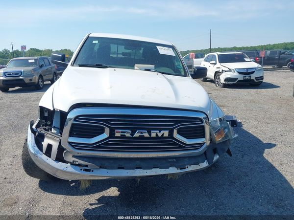2016 RAM 1500 SLT
