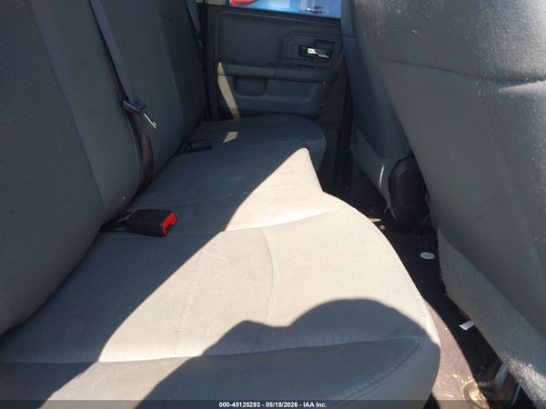 2016 RAM 1500 SLT