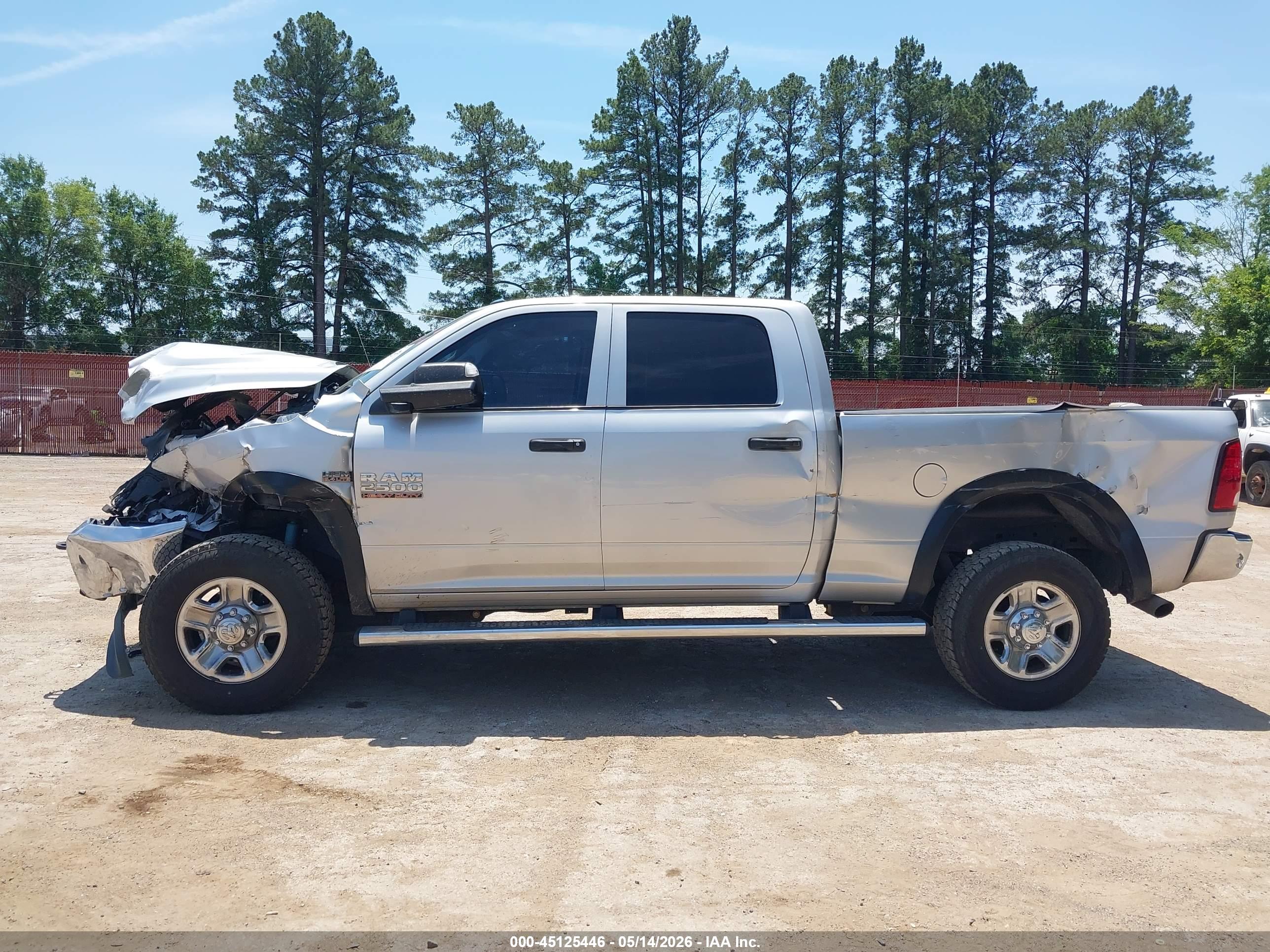 2018 RAM 2500 TRADESMAN  4X4 6'4 BOX