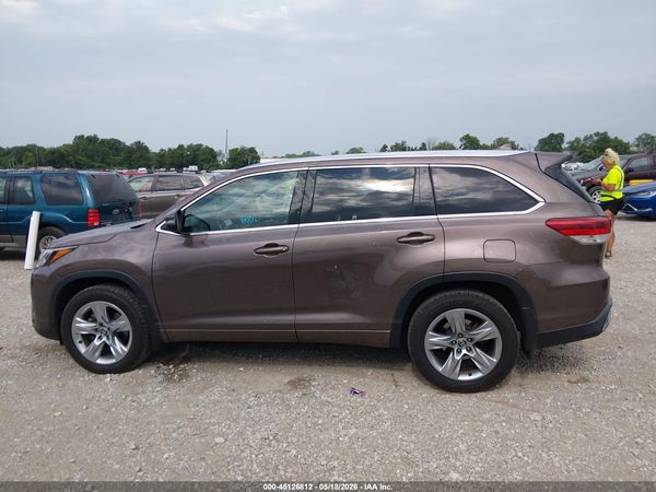 2017 TOYOTA HIGHLANDER LIMITED