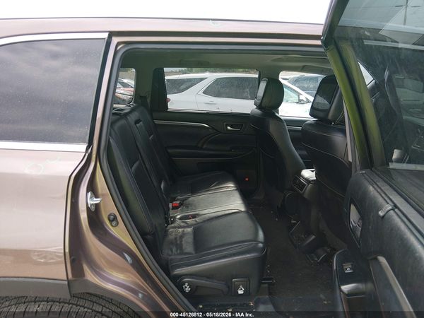 2017 TOYOTA HIGHLANDER LIMITED