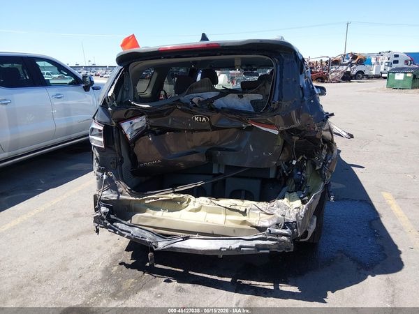 2016 KIA SEDONA LX