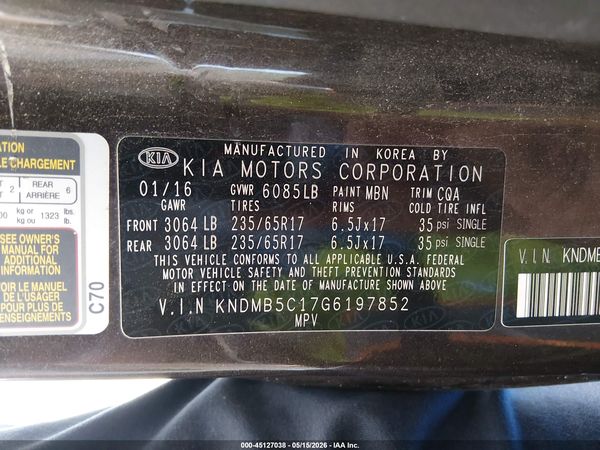 2016 KIA SEDONA LX