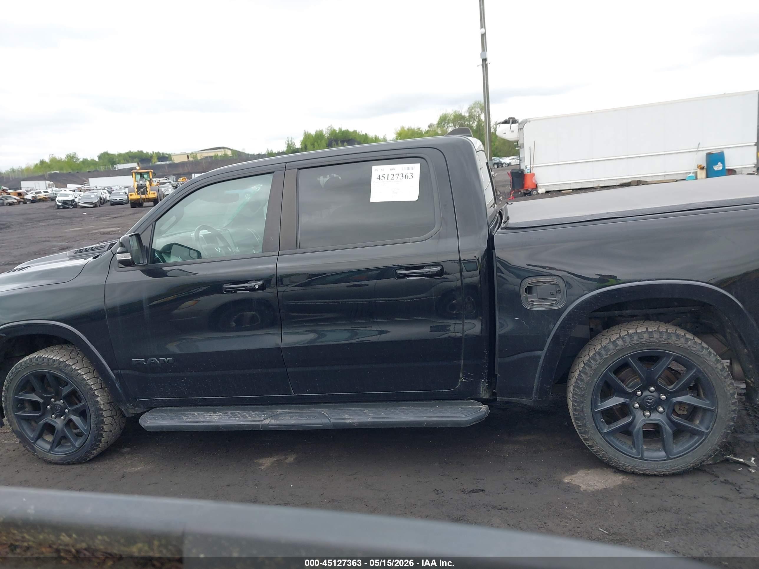 2021 RAM 1500 LARAMIE  4X4 5'7 BOX