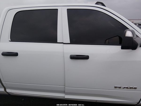 2022 RAM 3500 TRADESMAN  4X4 8' BOX